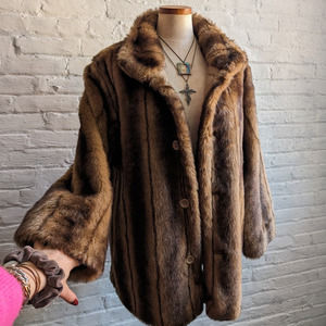 Vintage Groovy Vegan Mink Fur Coat Shaggy Retro Mob Wife Boho Penny Lane Jacket